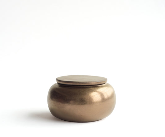 Seres mini urn cilindervormige handgemaakte urn van keramiek in de kleur koper